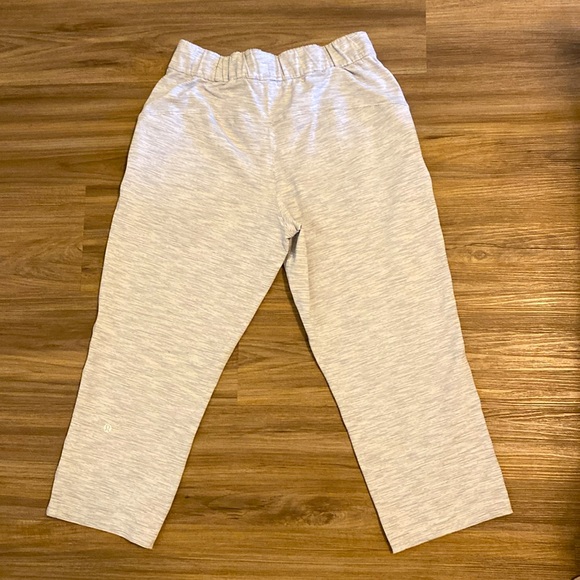 Lululemon Speed Up Crop Leggings 21", Gray & White, size 6 - Picture 9 of 9